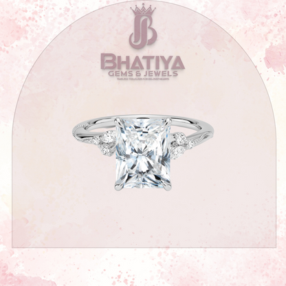 Vintage-Inspired Diamond Engagement Ring – 6-Prong Setting with Side Accents in Yellow Gold