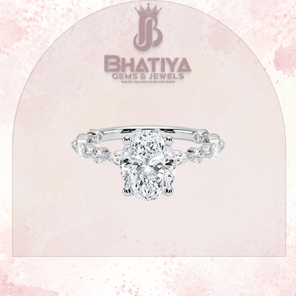 Classic Diamond Ring with Round Diamond Side Accents in IGI Certified Yellow Gold and Silver 925.