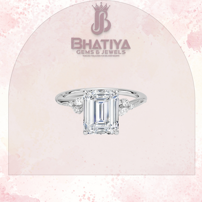 Vintage-Inspired Diamond Engagement Ring – 6-Prong Setting with Side Accents in Yellow Gold